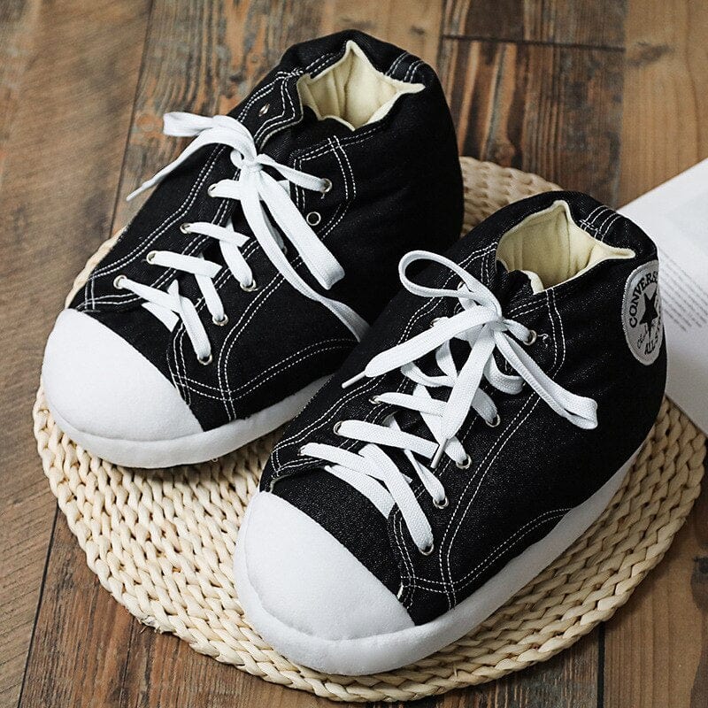HomeBound Essentials Iconic Chuck Tailors / 6 (28-31 cm in length) Retro Jordan Plush House Sneaker Slippers