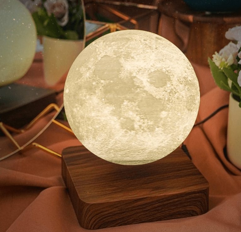 Lunamen - Magnetic Levitating Moon Lamp - Homebound Essentials