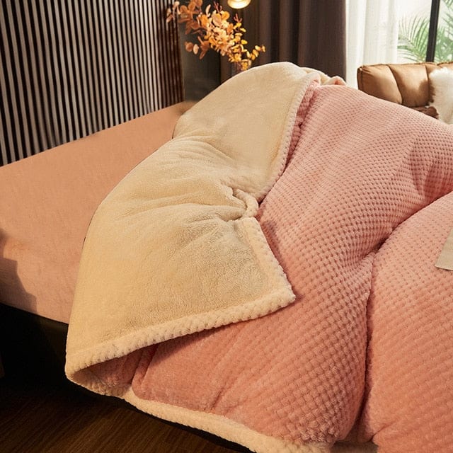 SnuggleKing: Winter Warm Plush King Size Duvet Cover - Homebound Essentials