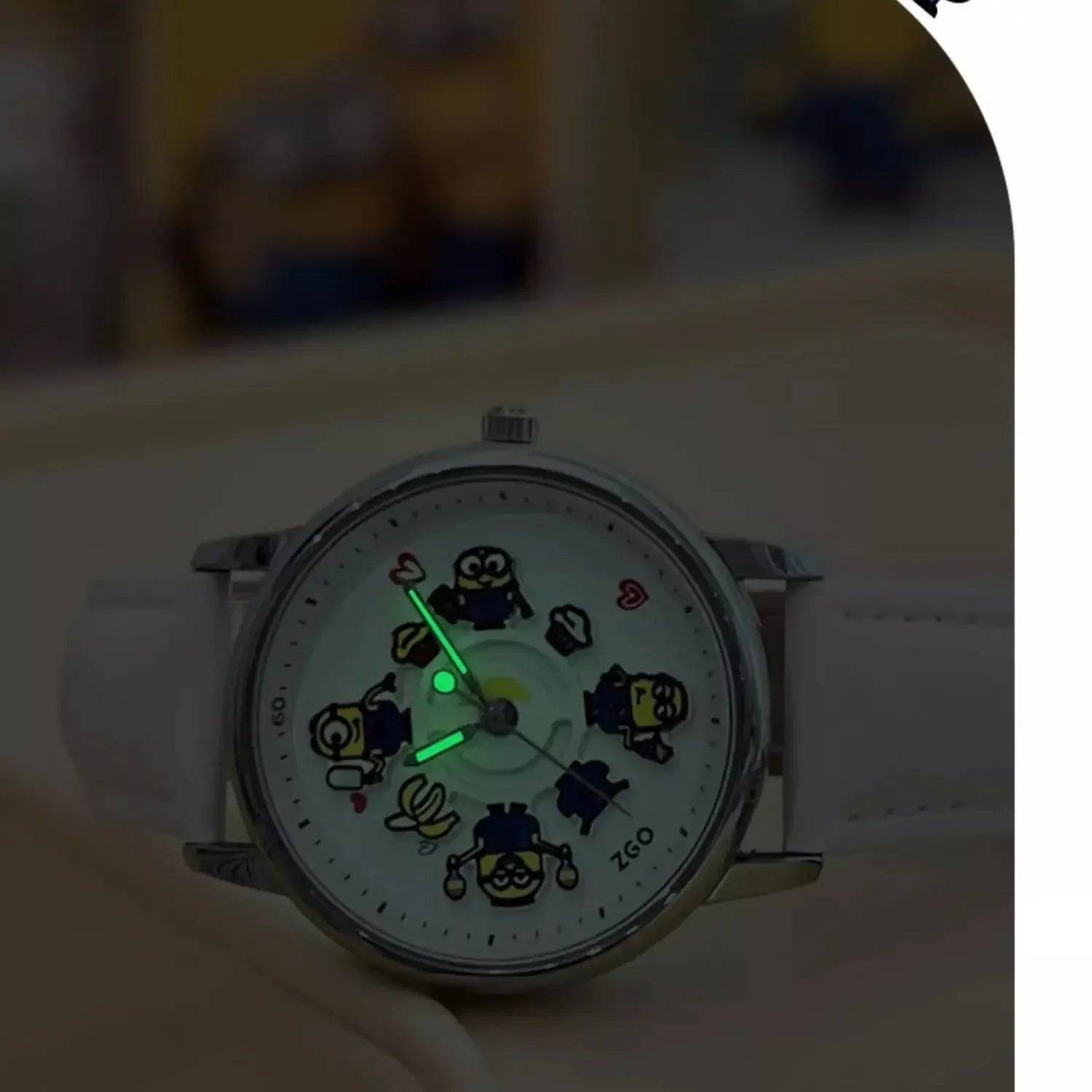 ZGO Joint Minions Luminous Carousel Kids Watch - Homebound Essentials